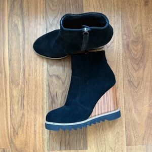 Bibi Lou Anthropologie Black Suede Wedge Sawtooth Sole Ankle Boots 37